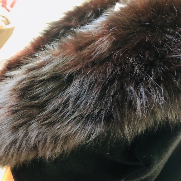 Vintage Fur Trim Cropped Cardigan - Picture 6 of 12